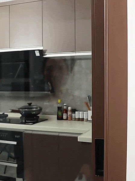 Banho Seguro em uso no banheiro